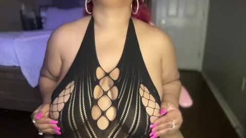 Snapshot of meetsouthernpeach chatting on January 5, 8:10 pm Southern Peach online show from January 5, 8:10 pm