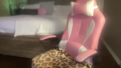 Snapshot of meetsouthernpeach chatting on February 16, 4:32 pm Southern Peach online show from February 16, 4:32 pm