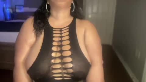 Snapshot of meetsouthernpeach chatting on March 1, 4:37 am Southern Peach online show from March 1, 4:37 am