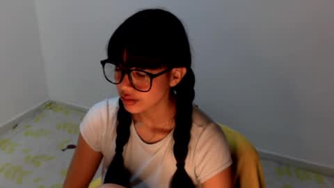 Meg4n Miauuuu online show from June 6, 5:23 am