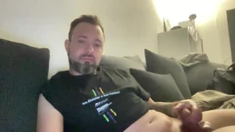 mega1185264 online show from April 22, 9:49 pm