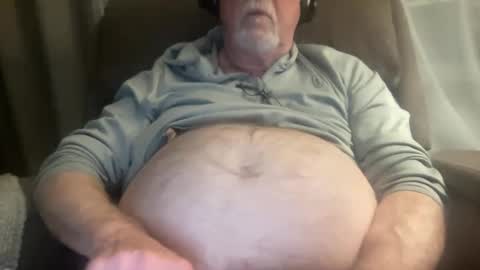 Snapshot of megabigkahuna chatting on January 30, 4:58 am whatever you want it to be online show from January 30, 4:58 am