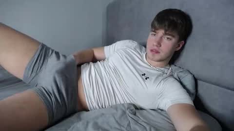 Max online show from January 7, 10:56 pm