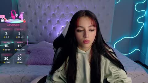 Megan  online show from November 27, 4:14 am