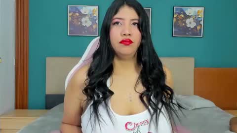 Snapshot of megan_bigboobs3 chatting on July 13, 12:02 am Megan online show from July 13, 12:02 am
