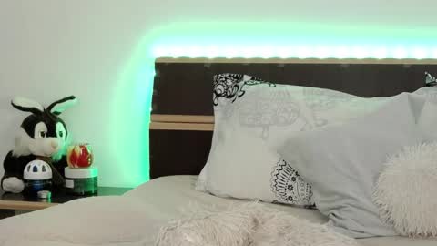 Megan Blazee  online show from March 10, 9:29 pm