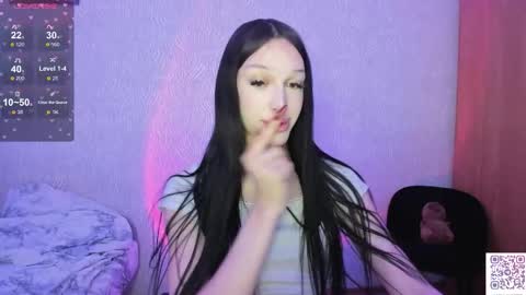 Snapshot of megan_brownsx chatting on February 9, 8:24 pm Megan online show from February 9, 8:24 pm