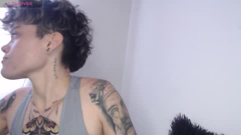 Megan and sophi online show from December 2, 9:54 pm