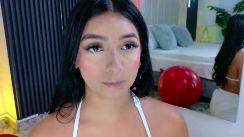 Carolina Paez online show from March 6, 1:18 pm