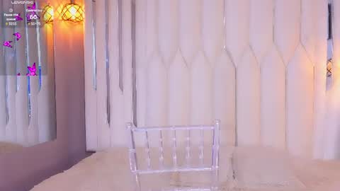 Snapshot of megan_do_santos chatting on July 17, 8:24 pm megan do santos online show from July 17, 8:24 pm