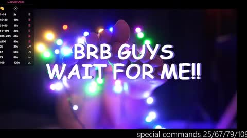 welcome guys   please  help me to reach 100 hands up Thanks  online show from March 10, 3:12 am