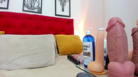 Megan online show from November 13, 1:04 am