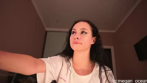 Megan online show from November 4, 5:45 pm