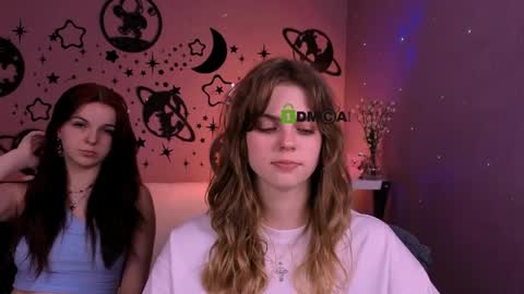 megan_moon3 online show from April 7, 1:22 pm