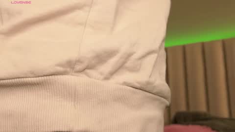     online show from September 9, 12:37 pm