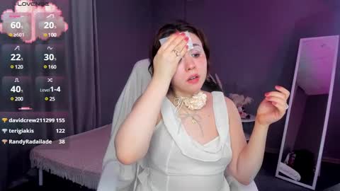 Megan Nelson online show from December 3, 1:21 pm