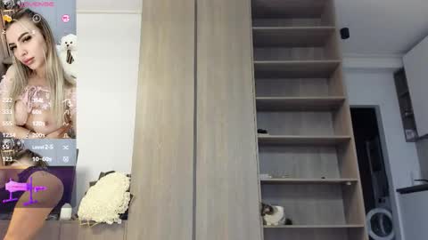 Megan online show from November 24, 6:35 am