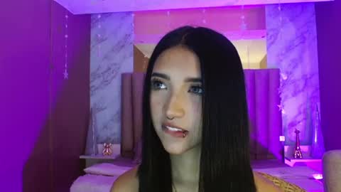 Snapshot of megan_saint chatting on July 3, 2:12 pm megan_saint online show from July 3, 2:12 pm
