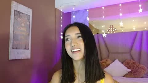 Snapshot of megan_saint chatting on July 14, 2:12 pm megan_saint online show from July 14, 2:12 pm