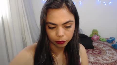 Snapshot of megan_shadow chatting on June 4, 8:59 pm Megan Shadow online show from June 4, 8:59 pm
