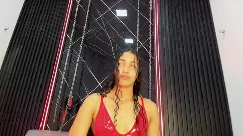 Snapshot of megan_siner chatting on May 3, 12:55 pm Megan Siner online show from May 3, 12:55 pm