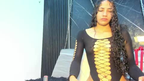 Snapshot of megan_siner chatting on May 30, 12:35 pm Megan Siner online show from May 30, 12:35 pm