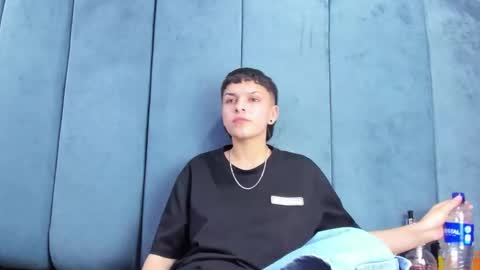 megan_thompsonn_ online show from February 26, 2:43 am