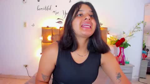 Snapshot of megan_whitte_01 chatting on September 17, 7:48 pm megan white 01  online show from September 17, 7:48 pm