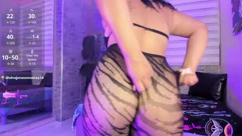  Megan  online show from May 29, 3:59 am