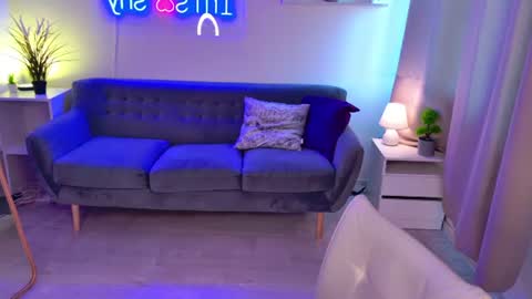 Megan online show from June 21, 12:41 pm