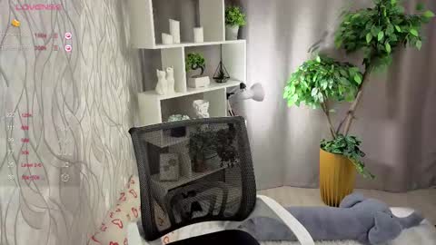 Michelle online show from October 4, 5:16 am