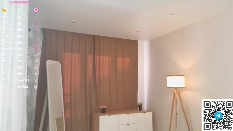 Michelle online show from March 20, 5:12 am