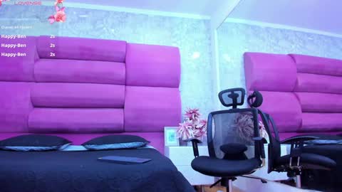 Snapshot of meganfoxxi_ chatting on December 17, 3:28 am MeganFOXXI online show from December 17, 3:28 am