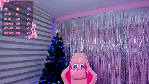 Megan online show from January 3, 11:12 pm