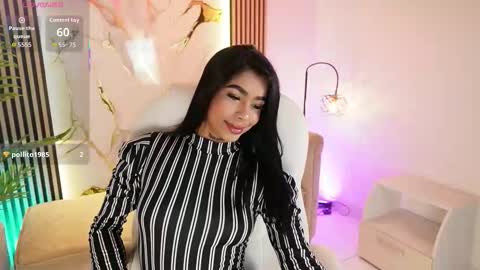 Snapshot of meganlowell chatting on December 3, 7:34 pm Megan Lowell online show from December 3, 7:34 pm