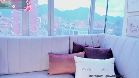 Mara online show from February 3, 4:31 pm