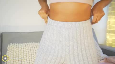 Mara online show from September 17, 6:42 pm