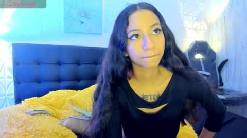 Snapshot of megannbabby chatting on October 1, 2:17 am      online show from October 1, 2:17 am
