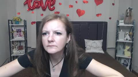 MeganPirs online show from May 13, 5:21 pm