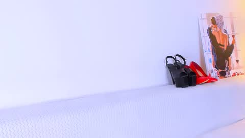 Snapshot of meganstones chatting on November 8, 6:51 pm Megan online show from November 8, 6:51 pm