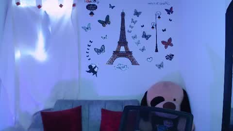 Snapshot of meganvg_ chatting on July 30, 4:39 pm meganvg_ online show from July 30, 4:39 pm