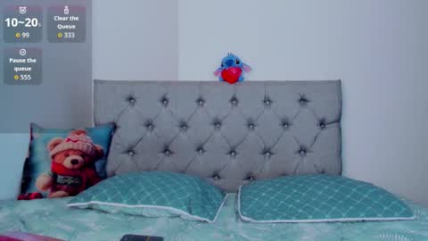 megansammy online show from September 22, 1:46 pm