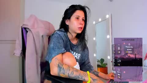 Juli online show from July 17, 5:07 pm
