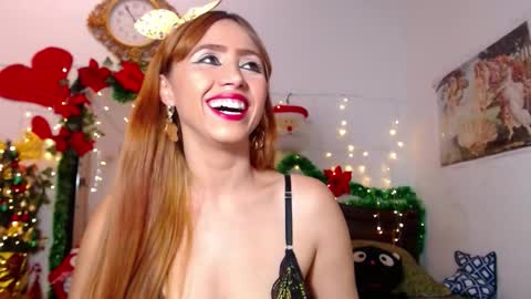 Snapshot of meghan_crouch chatting on December 21, 7:10 pm MEGHAN online show from December 21, 7:10 pm