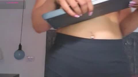 Meghan  online show from November 27, 9:39 pm