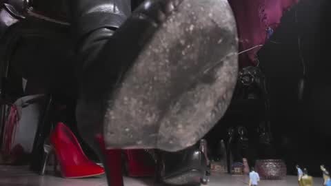 Goddess Sara online show from December 12, 4:37 am