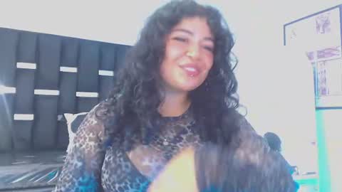 Mei  online show from July 31, 11:15 pm