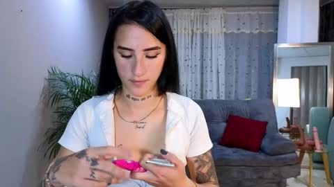 Mei online show from February 10, 1:03 am