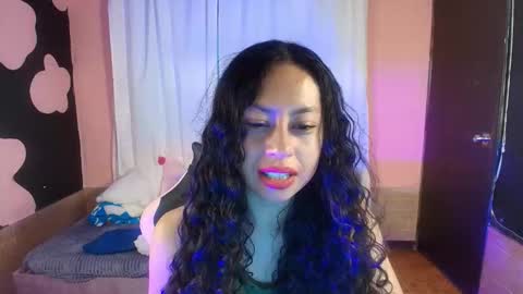 meisy_latina_ online show from February 27, 10:21 pm