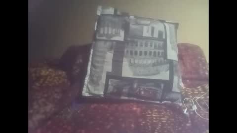 Snapshot of meketrefe666 chatting on January 19, 10:19 am meketrefe666 online show from January 19, 10:19 am